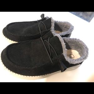 Hey Dude Black Corduroy Fur-lined